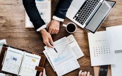 Funcef detalha alternativas para resolver passivo previdenciário que atinge empregados da Caixa Funcef detalha alternativas para resolver passivo previdenciário que atinge empregados da Caixa