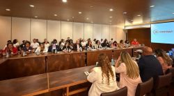 Igualdade de Oportunidades: bancárias avançam em pacto com bancos pelo fim da violência de gênero Igualdade de Oportunidades: bancárias avançam em pacto com bancos pelo fim da violência de gênero