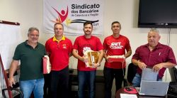 Sindicato dos Bancários de Araraquara participa da eleição da diretoria do SEEB Catanduva